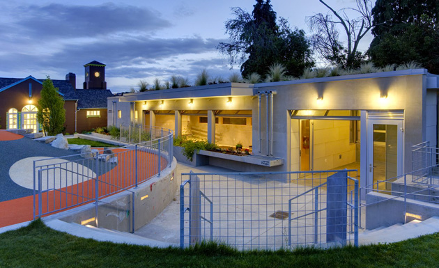 garden house at night